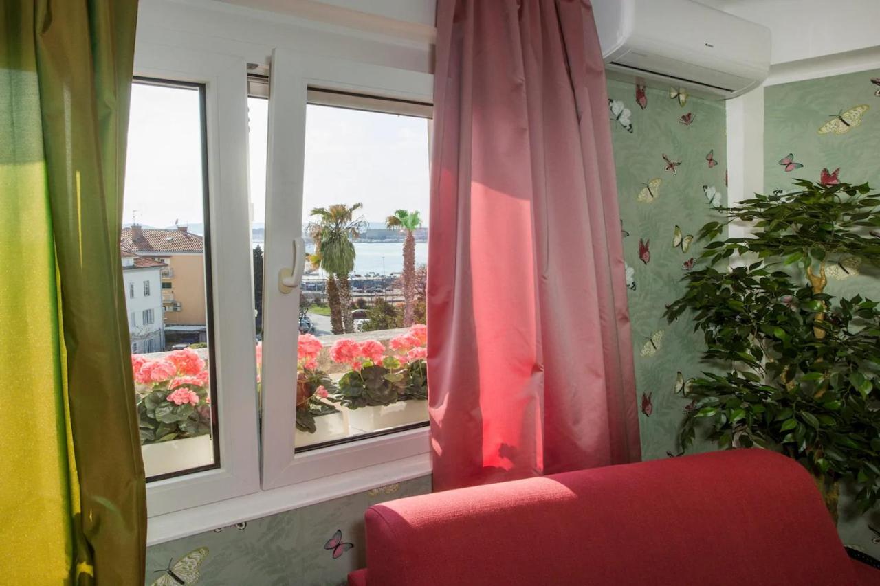 Beach Apartment Butterfly With Sea View 스플리트 외부 사진