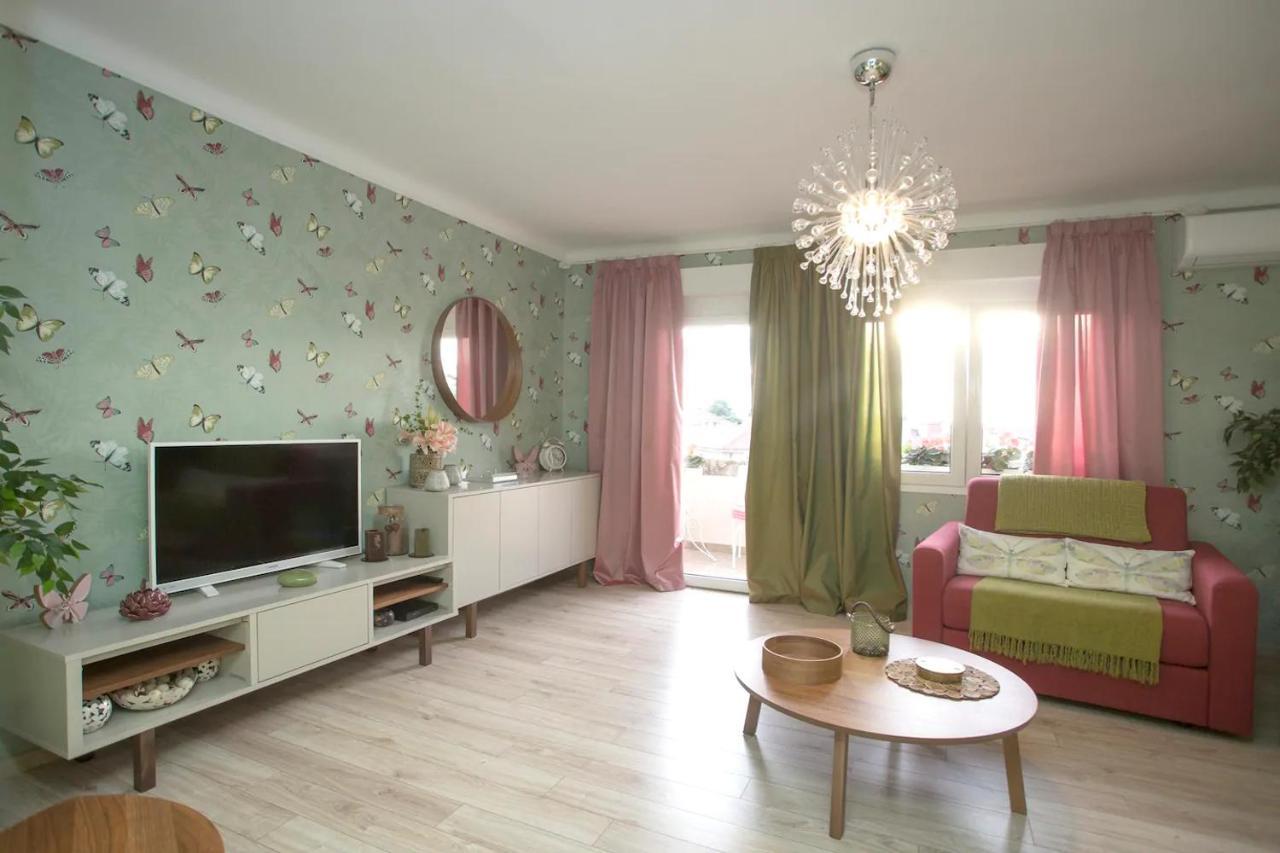 Beach Apartment Butterfly With Sea View 스플리트 외부 사진